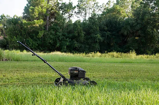 Can you mow wet grass in Gresham, OR