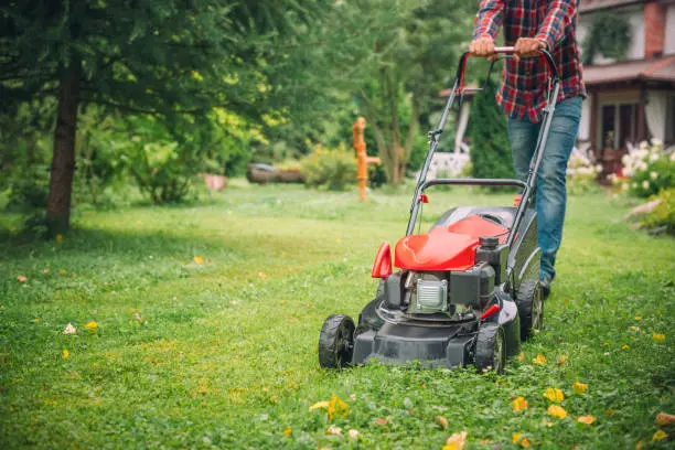 Lawn Mowing Gresham, OR